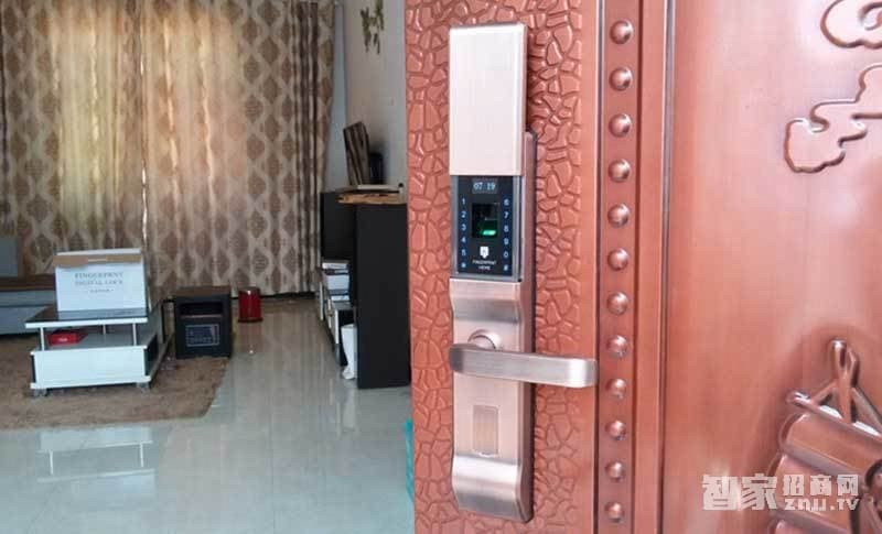 堅甲衛士滑蓋智能指紋鎖 手機感應開鎖