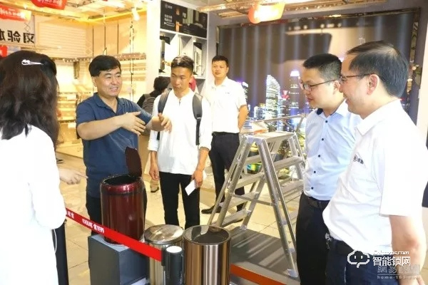對話晾霸陳凌云:十年百億,布局智能鎖等全屋智能產品,晾霸的底氣何在? 對話晾霸陳凌云:十年百億,布局智能鎖等全屋智能產品,晾霸的底氣何在?