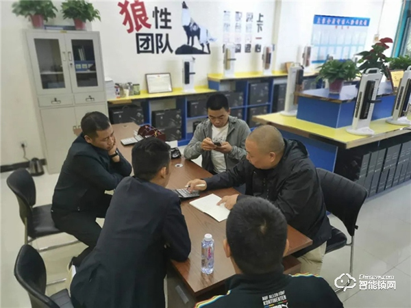 智能鎖小區(qū)推廣20天賣出三百多把,看皇家金盾廣河旗艦店是怎么做的 智能鎖小區(qū)推廣20天賣出三百多把,看皇家金盾廣河旗艦店是怎么做的