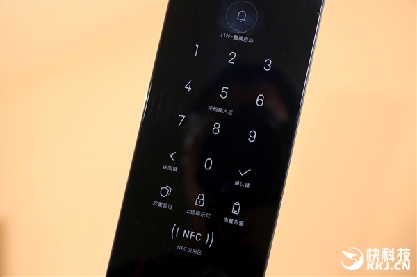 小米首款高端全自動智能鎖圖賞,1699元一觸即開門 小米首款高端全自動智能鎖圖賞,1699元一觸即開門