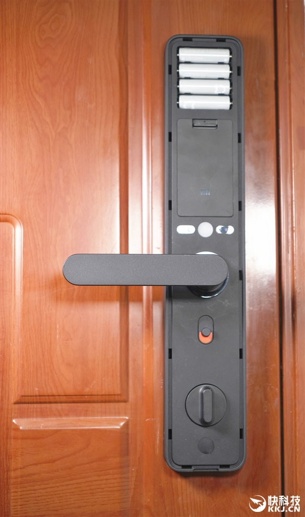 小米智能門鎖Pro圖賞:1599元帶高清可視門鈴 小米智能門鎖Pro圖賞:1599元帶高清可視門鈴
