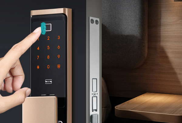 3999元!三星推出高端智能指紋鎖:門鎖都要拼性能了? 3999元!三星推出高端智能指紋鎖:門鎖都要拼性能了?