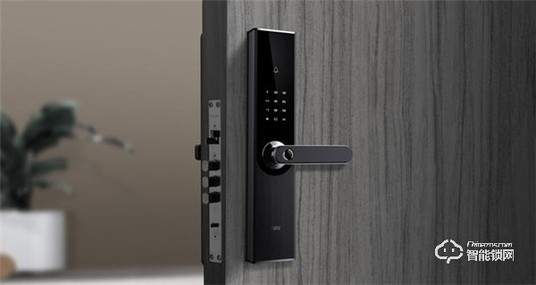 上手不后悔，小Biu智能鎖真心讓我點贊