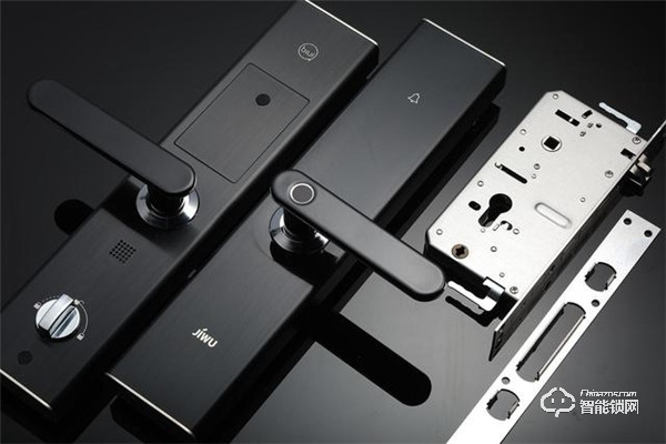 上手不后悔，小Biu智能鎖真心讓我點贊