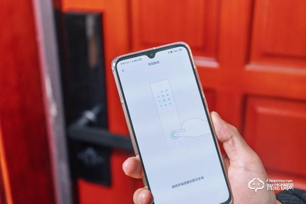 為什么你需要一把智能門鎖？測過就知道了