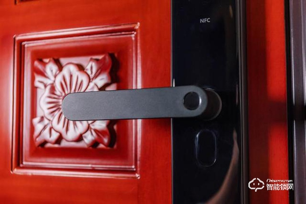 為什么你需要一把智能門鎖？測過就知道了