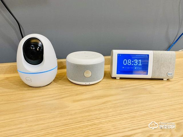 999媲美3999,是誰在攪局智能鎖市場?網(wǎng)友:蘇寧小Biu干的 999媲美3999,是誰在攪局智能鎖市場?網(wǎng)友:蘇寧小Biu干的