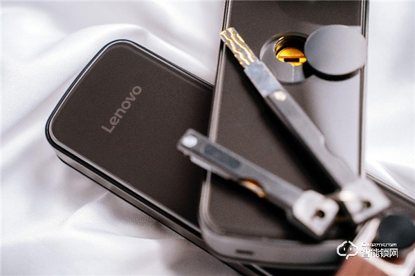 薇婭兩次推薦 | 聯想智能鎖E1用實力打造業界爆款 薇婭兩次推薦 | 聯想智能鎖E1用實力打造業界爆款