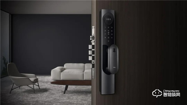 TCL智能家居物聯網智能鎖K6X：采用智慧鎖體，配備超大指紋識別區