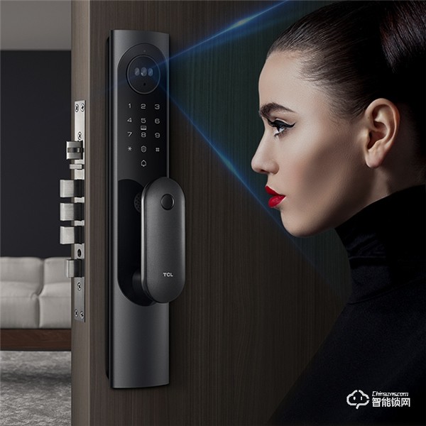 TCL智能家居物聯網智能鎖K6X：采用智慧鎖體，配備超大指紋識別區