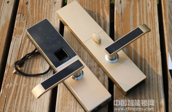 小嘀S8智能鎖評測 小嘀S8智能鎖評測