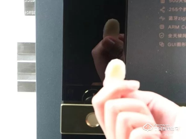 歐瑞博T1智能門鎖體驗:指紋識別精準支持多項智能防護 歐瑞博T1智能門鎖體驗:指紋識別精準支持多項智能防護