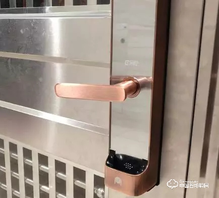 體驗樂橙K5智能指紋鎖:主動防御讓家更安全 體驗樂橙K5智能指紋鎖:主動防御讓家更安全