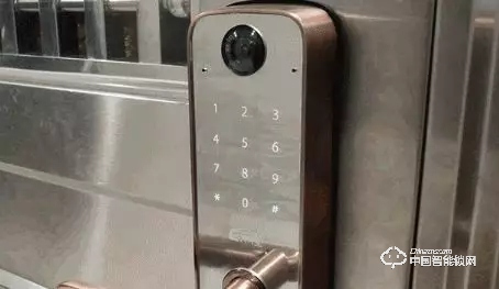 體驗樂橙K5智能指紋鎖:主動防御讓家更安全 體驗樂橙K5智能指紋鎖:主動防御讓家更安全