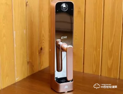 體驗樂橙K5智能指紋鎖:主動防御讓家更安全 體驗樂橙K5智能指紋鎖:主動防御讓家更安全