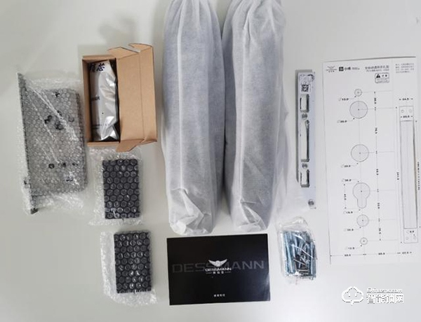 用臉做鑰匙,德施曼小嘀R5人臉識別智能鎖評測 用臉做鑰匙,德施曼小嘀R5人臉識別智能鎖評測