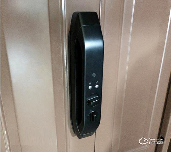 用臉做鑰匙,德施曼小嘀R5人臉識別智能鎖評測 用臉做鑰匙,德施曼小嘀R5人臉識別智能鎖評測