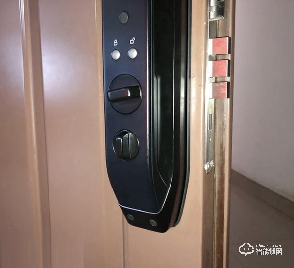 用臉做鑰匙,德施曼小嘀R5人臉識別智能鎖評測 用臉做鑰匙,德施曼小嘀R5人臉識別智能鎖評測