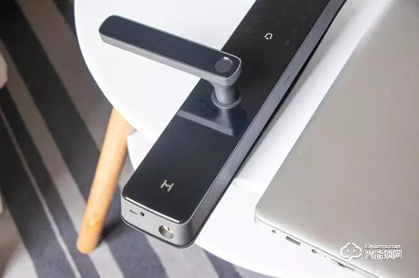 開箱評測 | 創(chuàng)米小白智能門鎖C1,讓每個(gè)家庭因科技而幸福 開箱評測 | 創(chuàng)米小白智能門鎖C1,讓每個(gè)家庭因科技而幸福