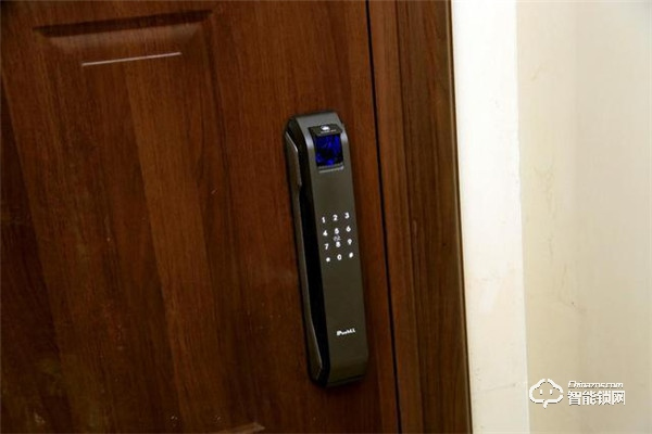 升級(jí)換新，樸墅指靜脈鎖到底有什么特別的？