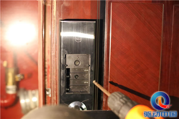 蘇寧極物小Biu智能門鎖實測:給你前“鎖”未有的智能體驗 蘇寧極物小Biu智能門鎖實測:給你前“鎖”未有的智能體驗