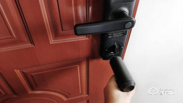 你要的裝智能鎖神器來了|米家電動螺絲刀體驗 你要的裝智能鎖神器來了|米家電動螺絲刀體驗