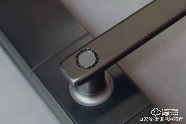 未關(guān)門立即提醒,指紋識(shí)別又快又準(zhǔn),TCL K5智能鎖實(shí)測(cè)體驗(yàn) 未關(guān)門立即提醒,指紋識(shí)別又快又準(zhǔn),TCL K5智能鎖實(shí)測(cè)體驗(yàn)