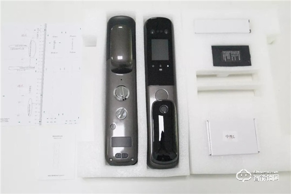 人臉鎖市場實力黑馬!聯(lián)合二號人臉識別全自動智能鎖開箱圖賞 人臉鎖市場實力黑馬!聯(lián)合二號人臉識別全自動智能鎖開箱圖賞