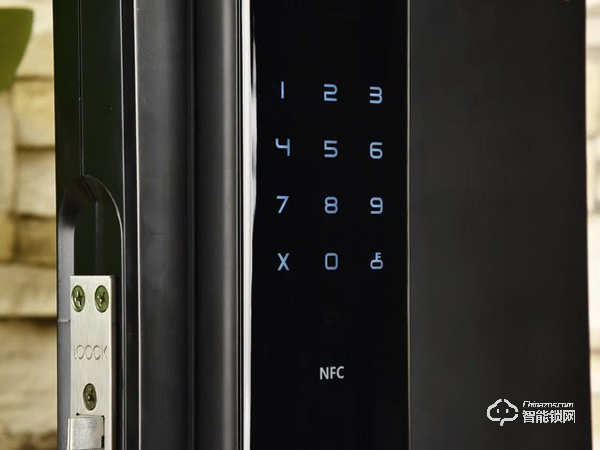 體驗鹿客Classic 2S智能鎖 開門無需等待