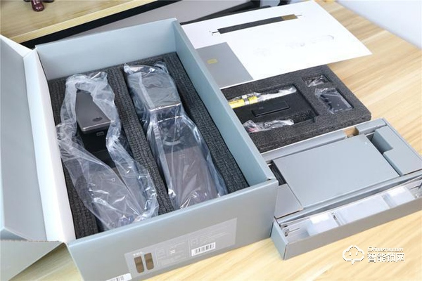 TCL智能鎖實(shí)力攪局,外觀新穎別樹一幟,一鍵開關(guān)更方便 TCL智能鎖實(shí)力攪局,外觀新穎別樹一幟,一鍵開關(guān)更方便