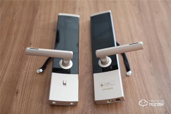 青稞智能鎖T7拆機(jī)評測,售價2999除了屏幕還有華為智卡認(rèn)證! 青稞智能鎖T7拆機(jī)評測,售價2999除了屏幕還有華為智卡認(rèn)證!