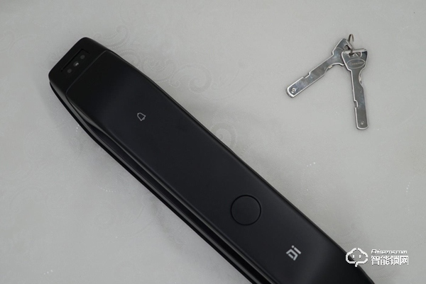 小嘀R5智能鎖評測：把“人臉”當(dāng)鑰匙，0.6秒即可解鎖 | 鈦極客