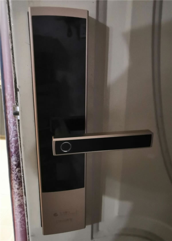 花粉青睞的智能鎖 | 青稞智能鎖E5H評測分享(支持華為錢包華為智卡)