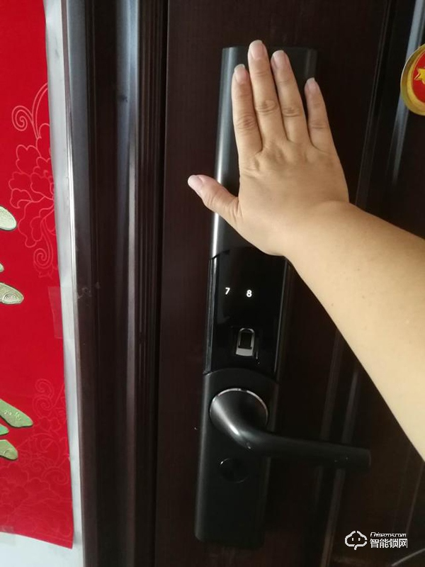 德施曼指紋鎖怎么樣?阿里云智能鎖、小嘀T7、小嘀指紋鎖V5測評 德施曼指紋鎖怎么樣?阿里云智能鎖、小嘀T7、小嘀指紋鎖V5測評