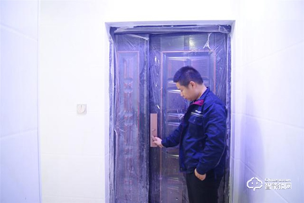 德施曼指紋鎖怎么樣?阿里云智能鎖、小嘀T7、小嘀指紋鎖V5測評 德施曼指紋鎖怎么樣?阿里云智能鎖、小嘀T7、小嘀指紋鎖V5測評