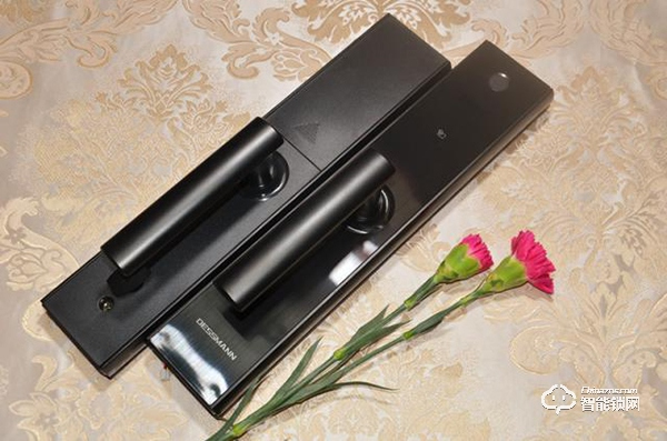 德施曼指紋鎖怎么樣?阿里云智能鎖、小嘀T7、小嘀指紋鎖V5測評 德施曼指紋鎖怎么樣?阿里云智能鎖、小嘀T7、小嘀指紋鎖V5測評