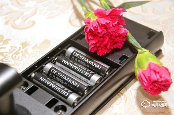 德施曼指紋鎖怎么樣?阿里云智能鎖、小嘀T7、小嘀指紋鎖V5測評 德施曼指紋鎖怎么樣?阿里云智能鎖、小嘀T7、小嘀指紋鎖V5測評