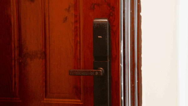 快、準、狠!TCL K5 打造王牌實力真智能鎖,上手體驗 快、準、狠!TCL K5 打造王牌實力真智能鎖,上手體驗