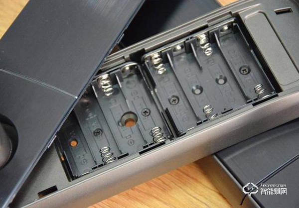 快、準、狠!TCL K5 打造王牌實力真智能鎖,上手體驗 快、準、狠!TCL K5 打造王牌實力真智能鎖,上手體驗