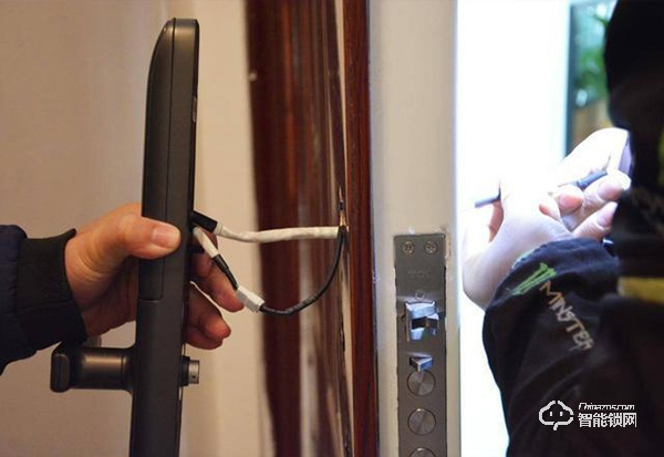 快、準、狠!TCL K5 打造王牌實力真智能鎖,上手體驗 快、準、狠!TCL K5 打造王牌實力真智能鎖,上手體驗