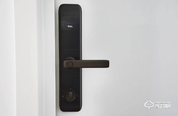快、準、狠!TCL K5 打造王牌實力真智能鎖,上手體驗 快、準、狠!TCL K5 打造王牌實力真智能鎖,上手體驗