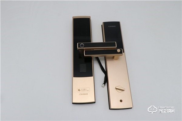 用心守護(hù)您的智慧生活,青稞智能鎖E5H開箱測評 用心守護(hù)您的智慧生活,青稞智能鎖E5H開箱測評