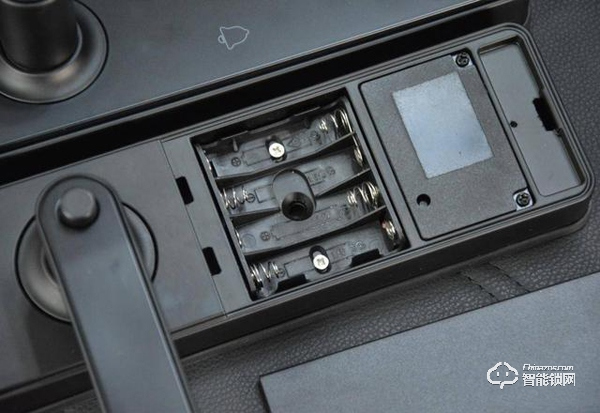 夠安全,買得起,售價僅幾百元的小益E206T智能鎖測評 夠安全,買得起,售價僅幾百元的小益E206T智能鎖測評