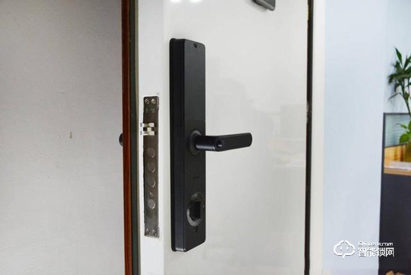 夠安全,買得起,售價僅幾百元的小益E206T智能鎖測評 夠安全,買得起,售價僅幾百元的小益E206T智能鎖測評