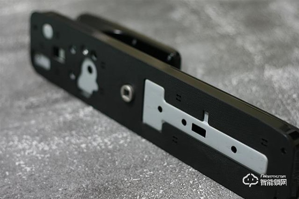 指紋鎖什么牌子最好？金指碼、多瑪指紋鎖、琨山指紋鎖試用測評