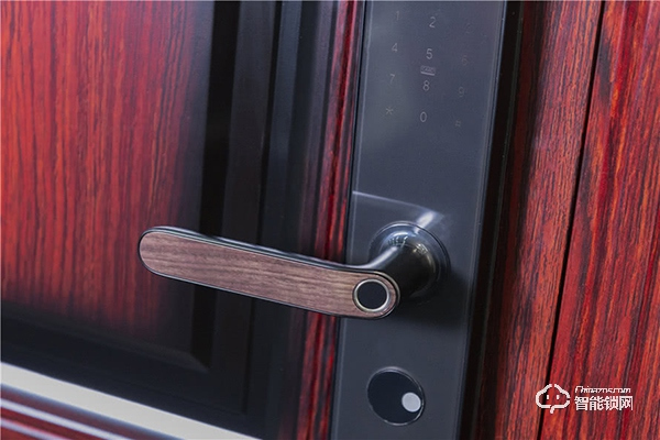聯想智能門鎖E1測評：家庭升級智能門鎖的首選優品