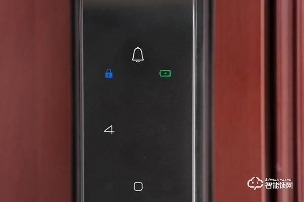 德施曼R7人臉識別智能鎖,換一個更加輕松的方式進家門 德施曼R7人臉識別智能鎖,換一個更加輕松的方式進家門