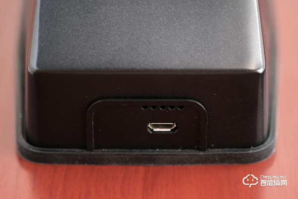 德施曼R7人臉識別智能鎖,換一個更加輕松的方式進家門 德施曼R7人臉識別智能鎖,換一個更加輕松的方式進家門