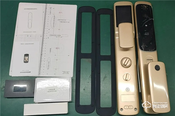 皇家金盾M30貓眼全自動指紋鎖開箱鑒賞