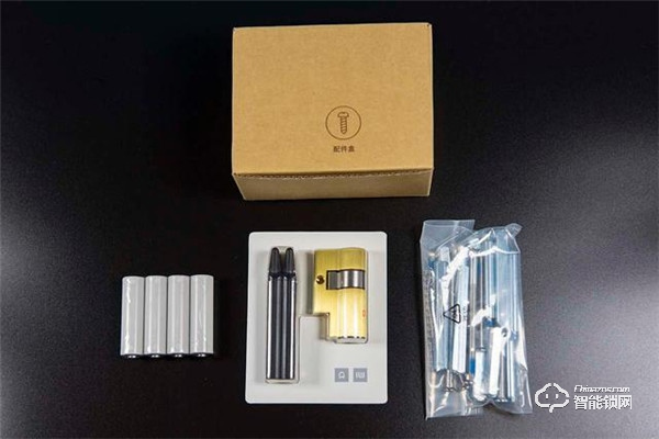 簡配安全不減，鑰匙終結者，體驗米家智能門鎖青春版